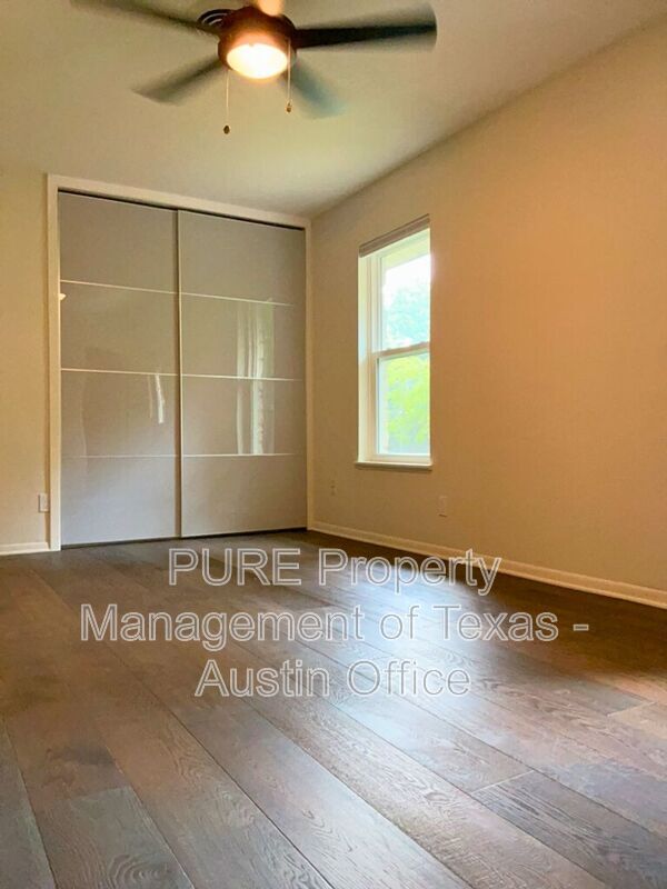 Building Photo - 1301 Clearfield Dr