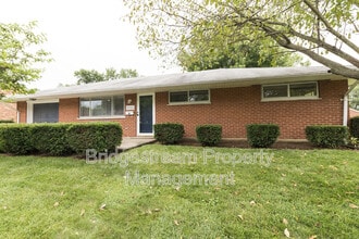 Building Photo - 4606 Knobhill Dr