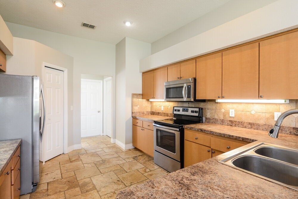 Building Photo - 13240 Prince Cir
