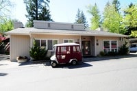 Building Photo - Timberwood