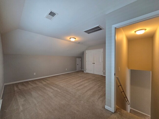 Building Photo - 1760 Musket Trail