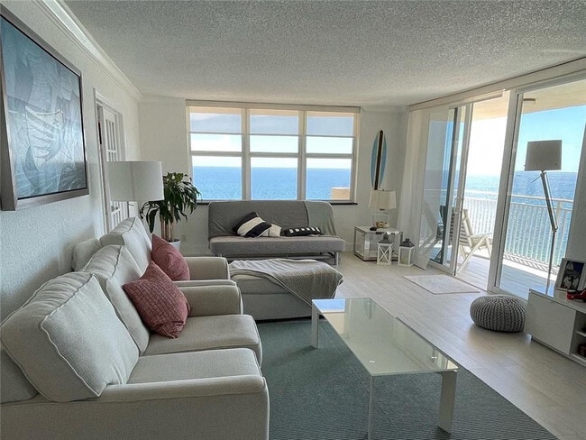 Building Photo - 5200 N Ocean Blvd