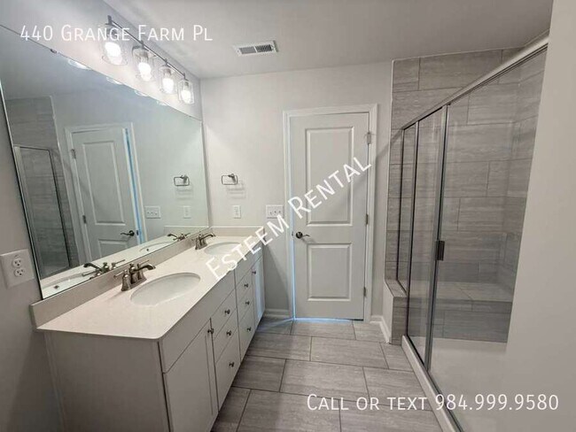 Building Photo - 440 Grange Farm Pl