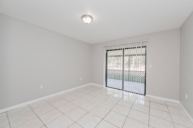 Building Photo - 4 bedroom / 2bath Home for Rent Kissimmee....
