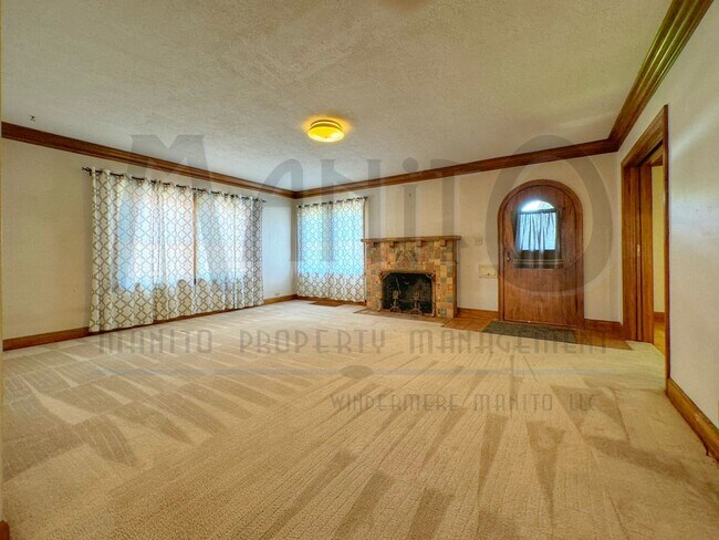 Building Photo - **COMING SOON** Beautiful Down River Brick Bungalow with River Views