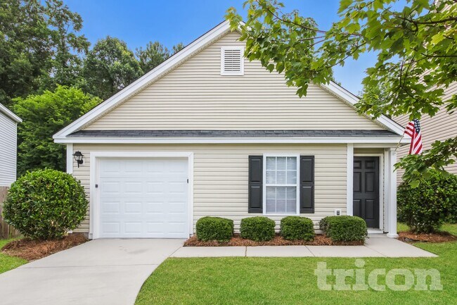 Building Photo - 80 Springway Dr