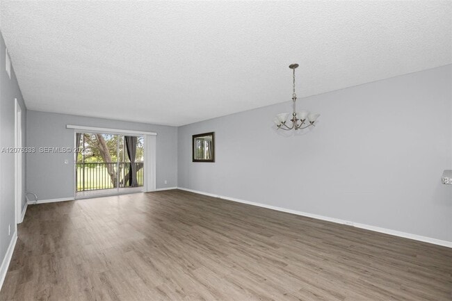 Building Photo - 901 SW 128th Terrace
