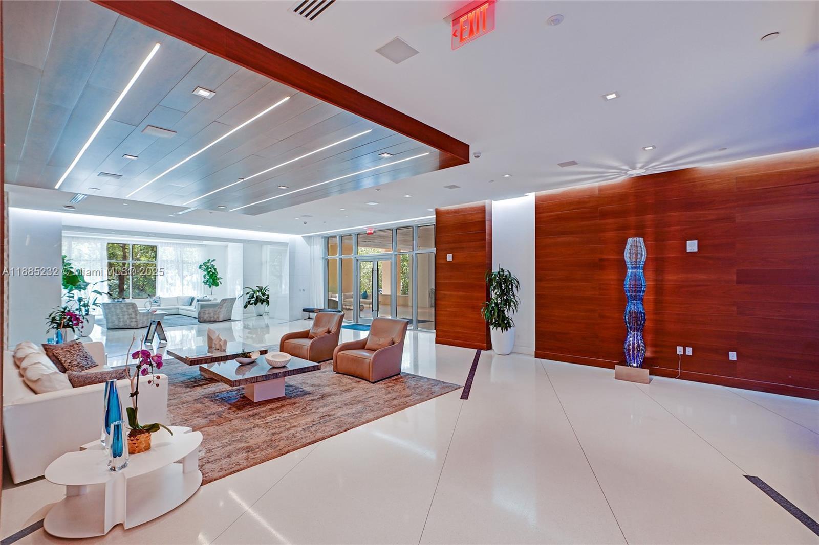 Building Photo - 300 Sunny Isles Blvd