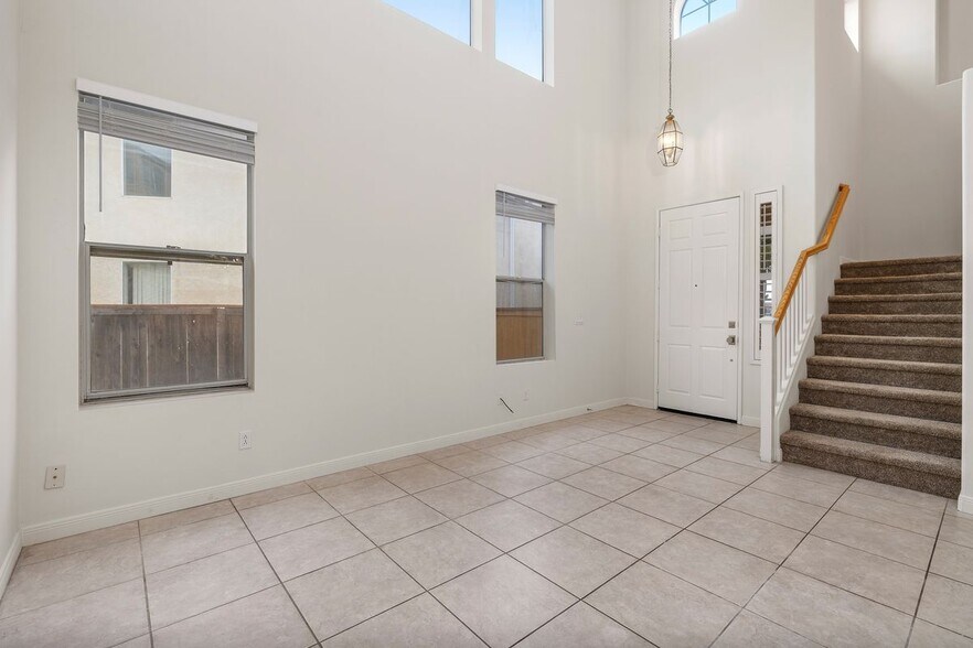 Building Photo - 11161 Pacemont Ln