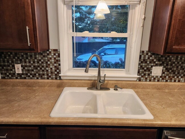 Building Photo - 4001 36th Pl