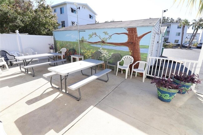 Building Photo - 1807 Restful Dr