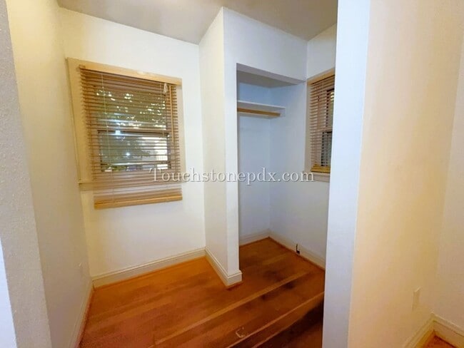 Building Photo - 2BD | 1BA Single Family Home in Woodlawn N...