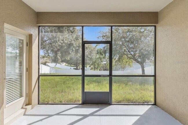 Building Photo - 5832 Tarleton Way