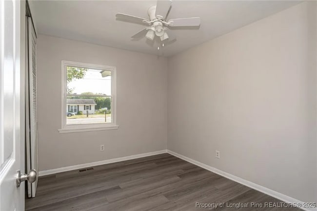 Building Photo - 675 Wiltshire Rd