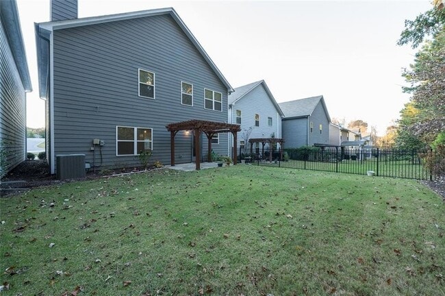 Building Photo - 840 Whisperwood Trail