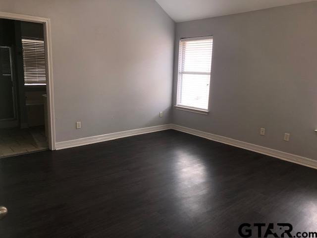 Building Photo - 217 Cass Cir