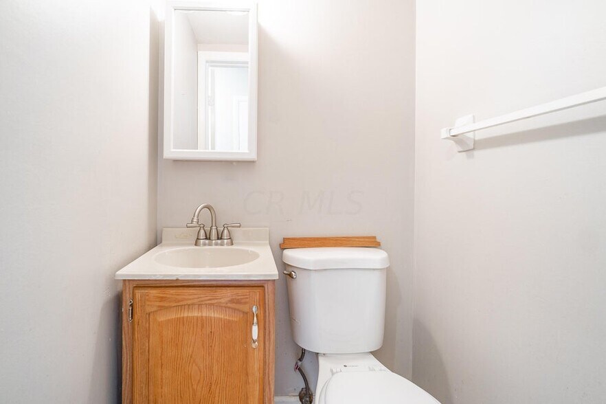 Building Photo - 106 Tarryton Ct E