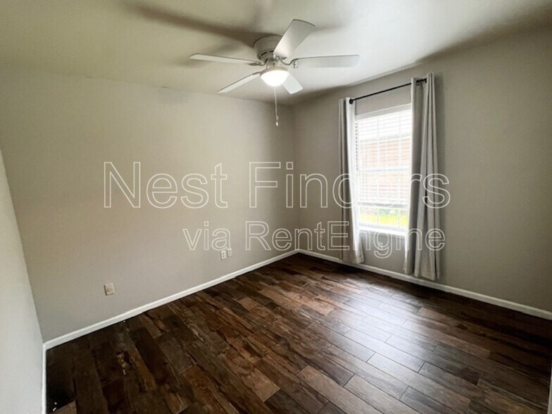 Building Photo - 4434 Cobblefield Cir W