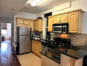 Building Photo - 395 2nd St