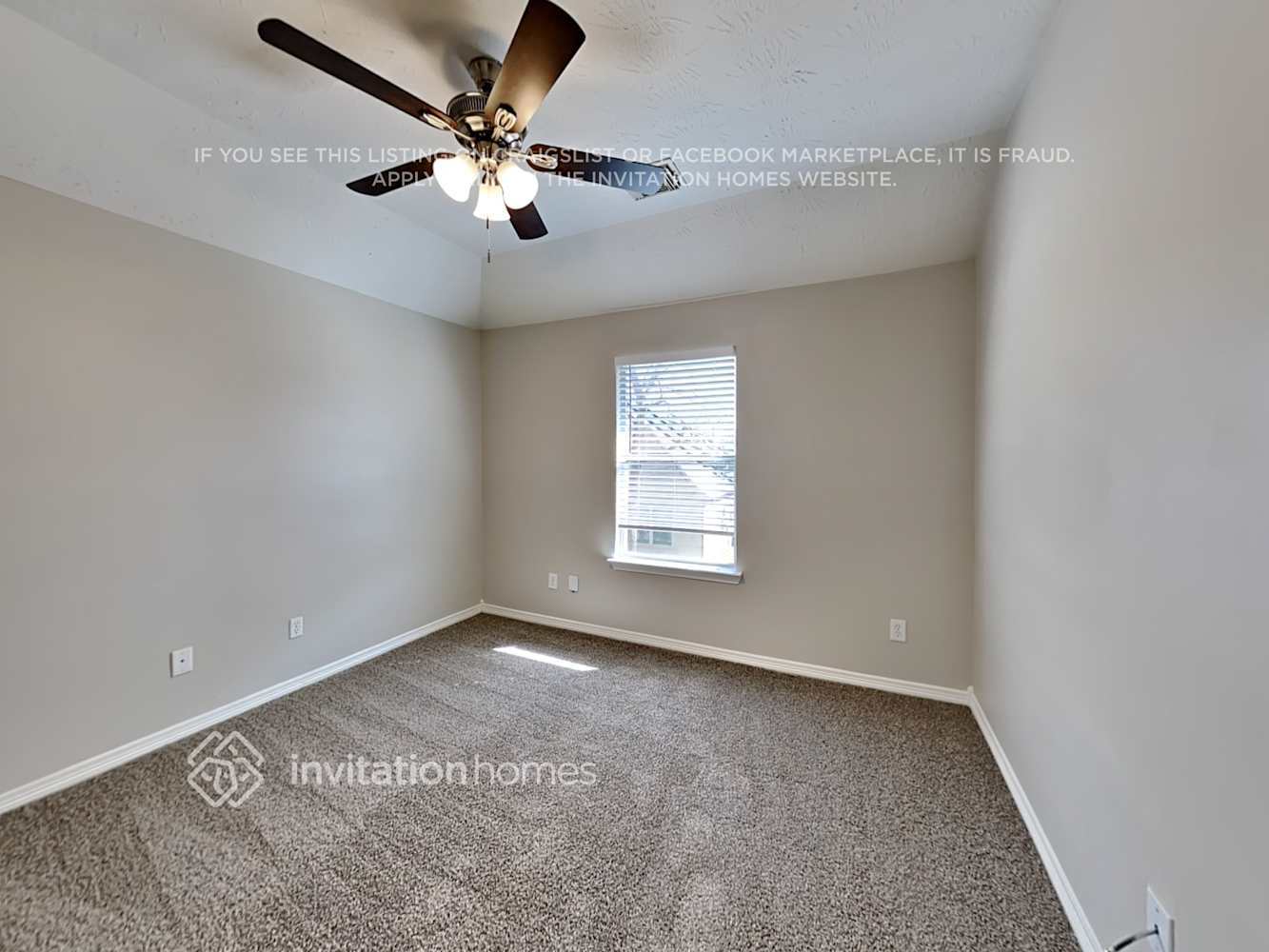 Building Photo - 28919 Hidden Lake Ct