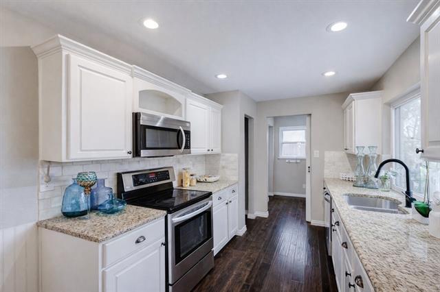Building Photo - 1208 Crestwood Ct
