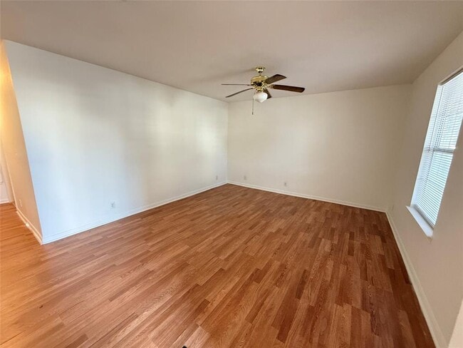Building Photo - 3201C El Salido Pkwy