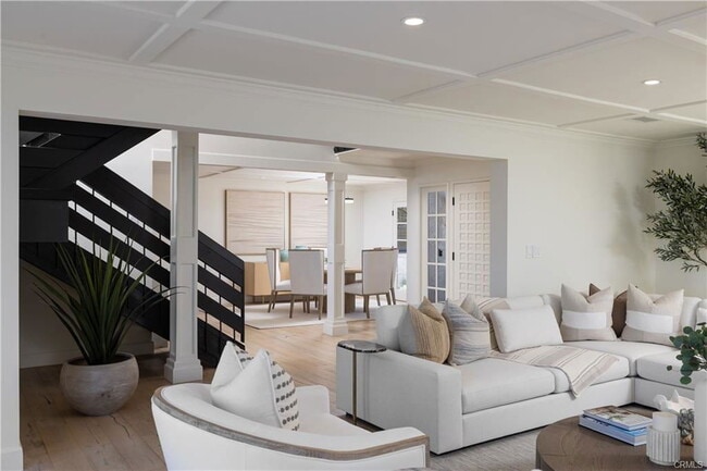 Building Photo - 303 E Avenida Cordoba