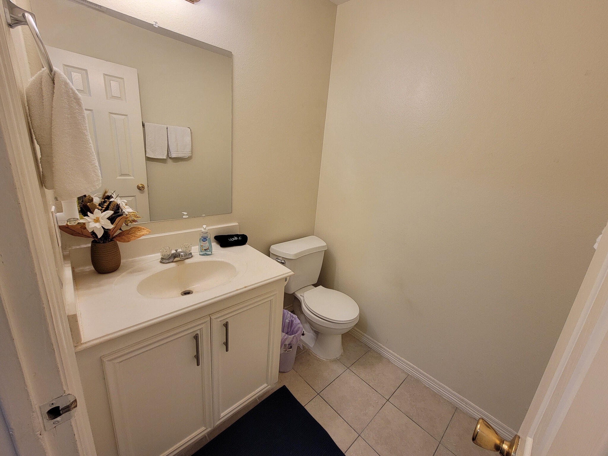 Building Photo - 3807 Lydia St