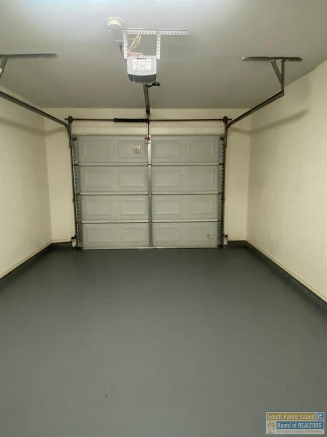 Building Photo - 112 E Constellation Dr