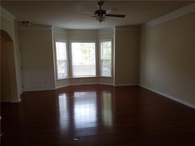 Building Photo - 11160 Skyway Dr