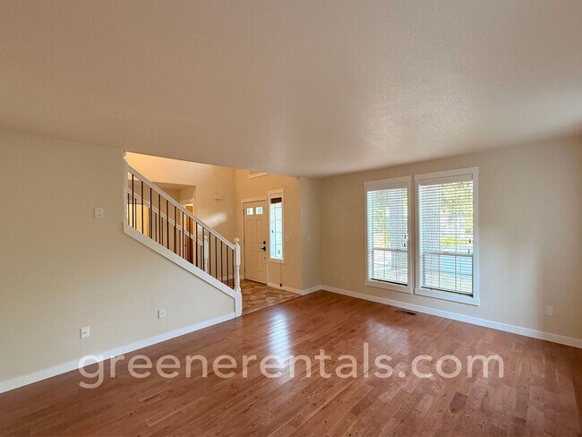 Building Photo - Beautiful 4BD/2.5BA West Olympia Home in Quiet Neighborhood