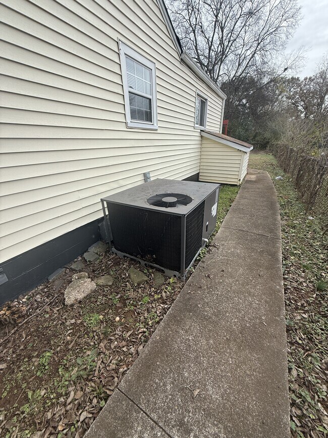 Building Photo - 505 Sunrise Blvd