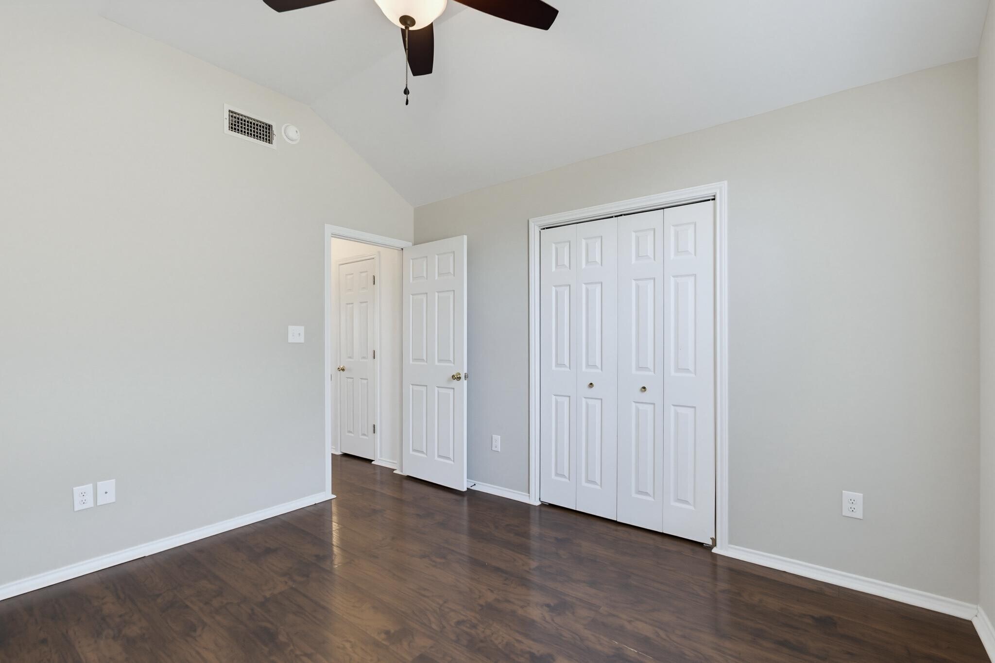 Building Photo - 7917 Thompson Pky