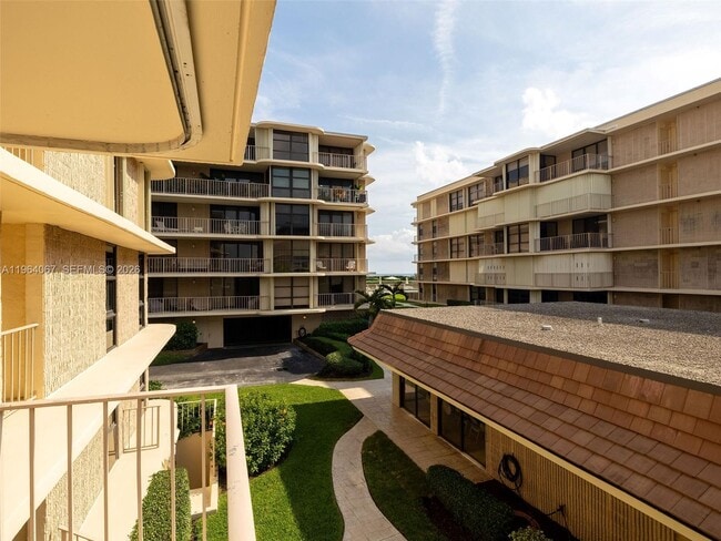 Building Photo - 3200 S Ocean Blvd