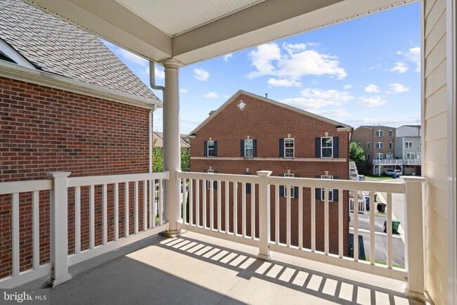 Building Photo - 493 W Watkins Mill Rd