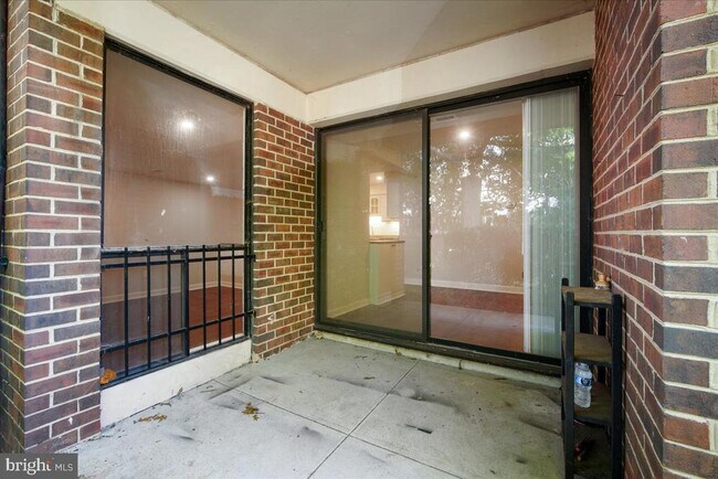 Building Photo - 9907 Blundon Dr