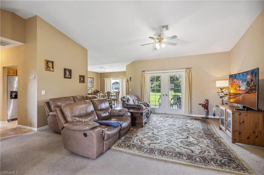 Building Photo - 6351 Maytree Cir