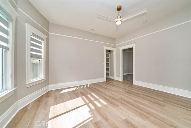 Building Photo - 844 N Van Ness Ave