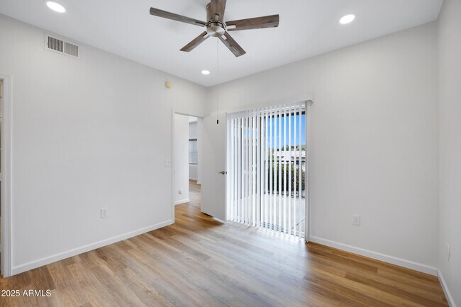 Building Photo - 13700 N Fountain Hills Blvd