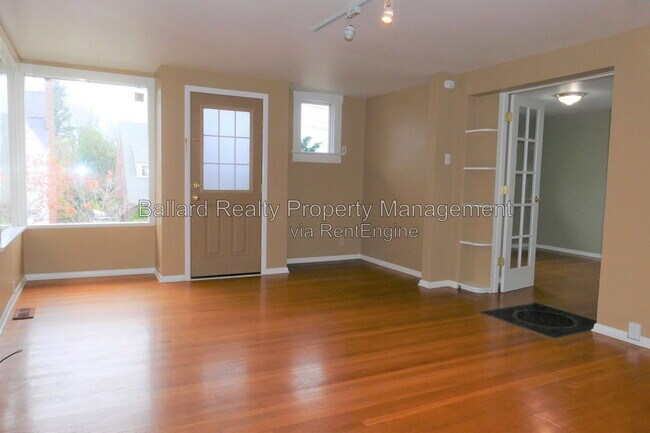 Building Photo - 509 N 70th St