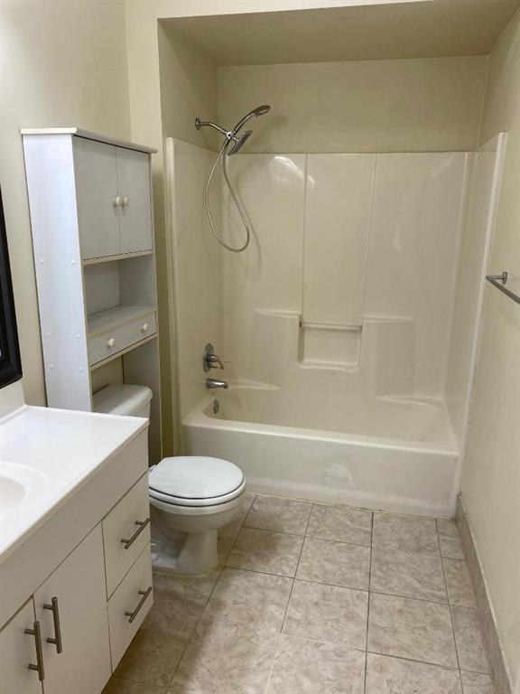 Building Photo - 315 Branard St