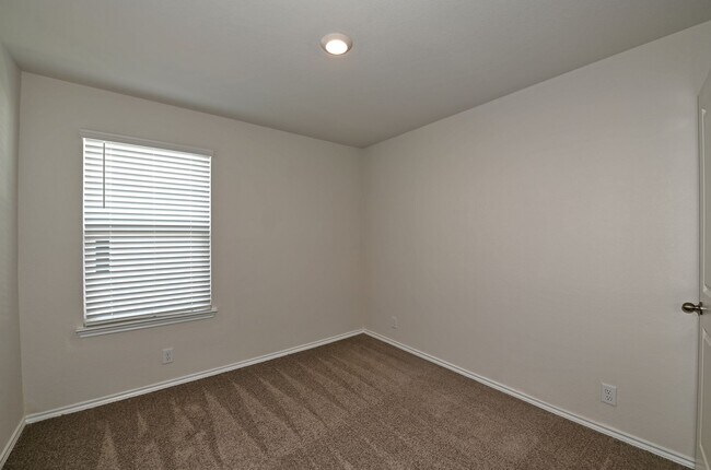 Building Photo - 13507 Hummel Lp