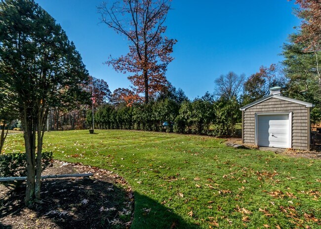 Building Photo - 59 Hobbs Brook Rd