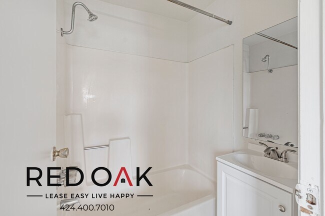 Building Photo - 474 1/2 Crane Blvd-474 1/2