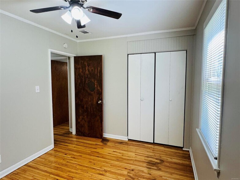 Building Photo - 3609 Loxley Ln
