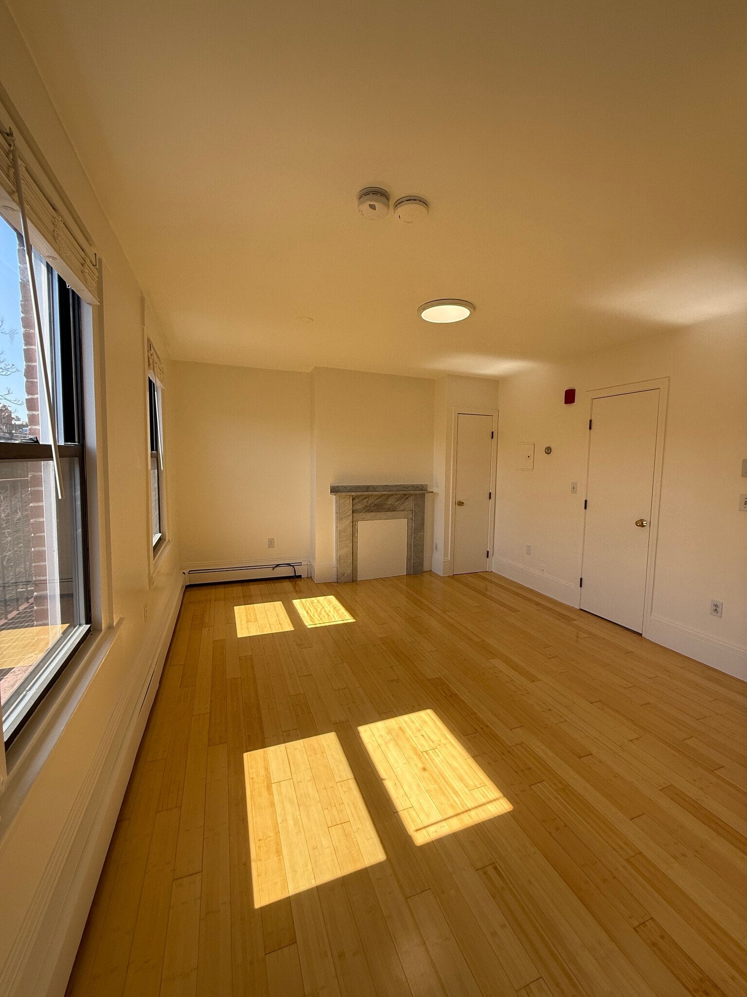 Building Photo - 4 Milford St