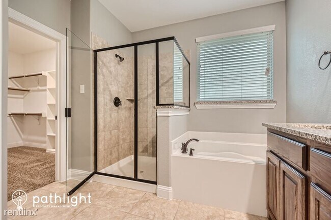 Building Photo - 5 br, 2 bath House - 540 Hunt Farms Road UNIT