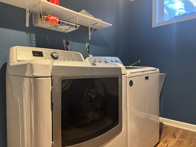 Building Photo - Charming Brick Ranch with Finished Basement & Fenced Yard