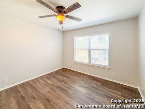 Building Photo - 115 McLennan Oak