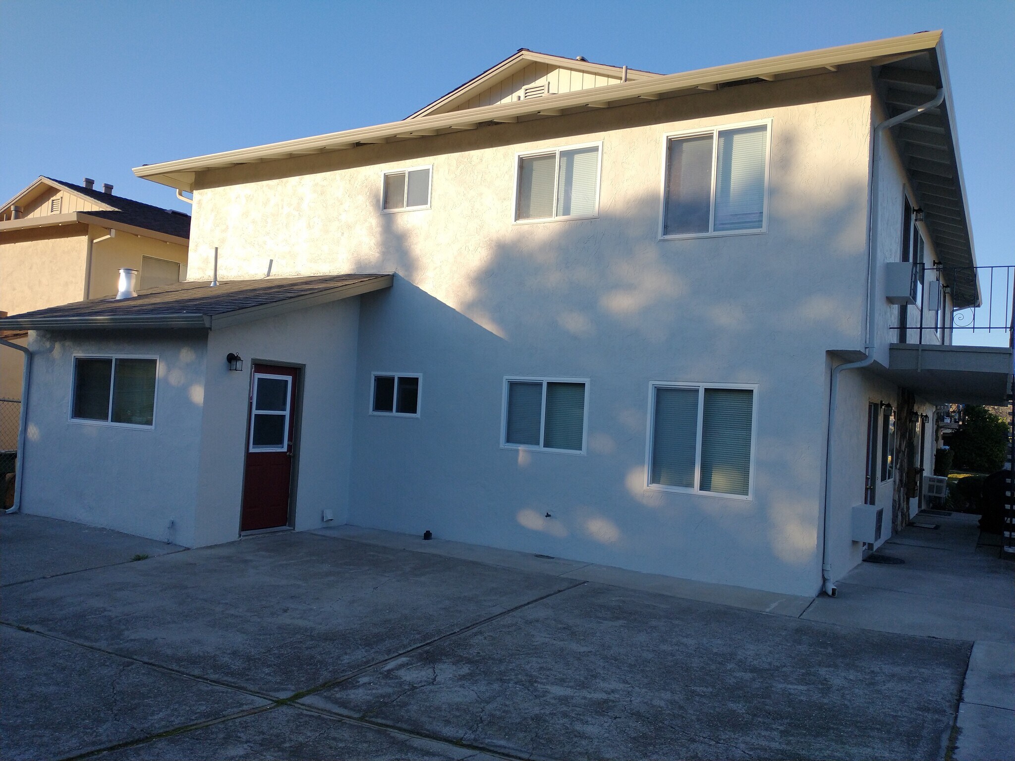 Building Photo - 5289 Balhan Ct